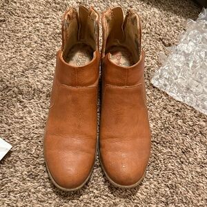 boc Tan Heeled Boots